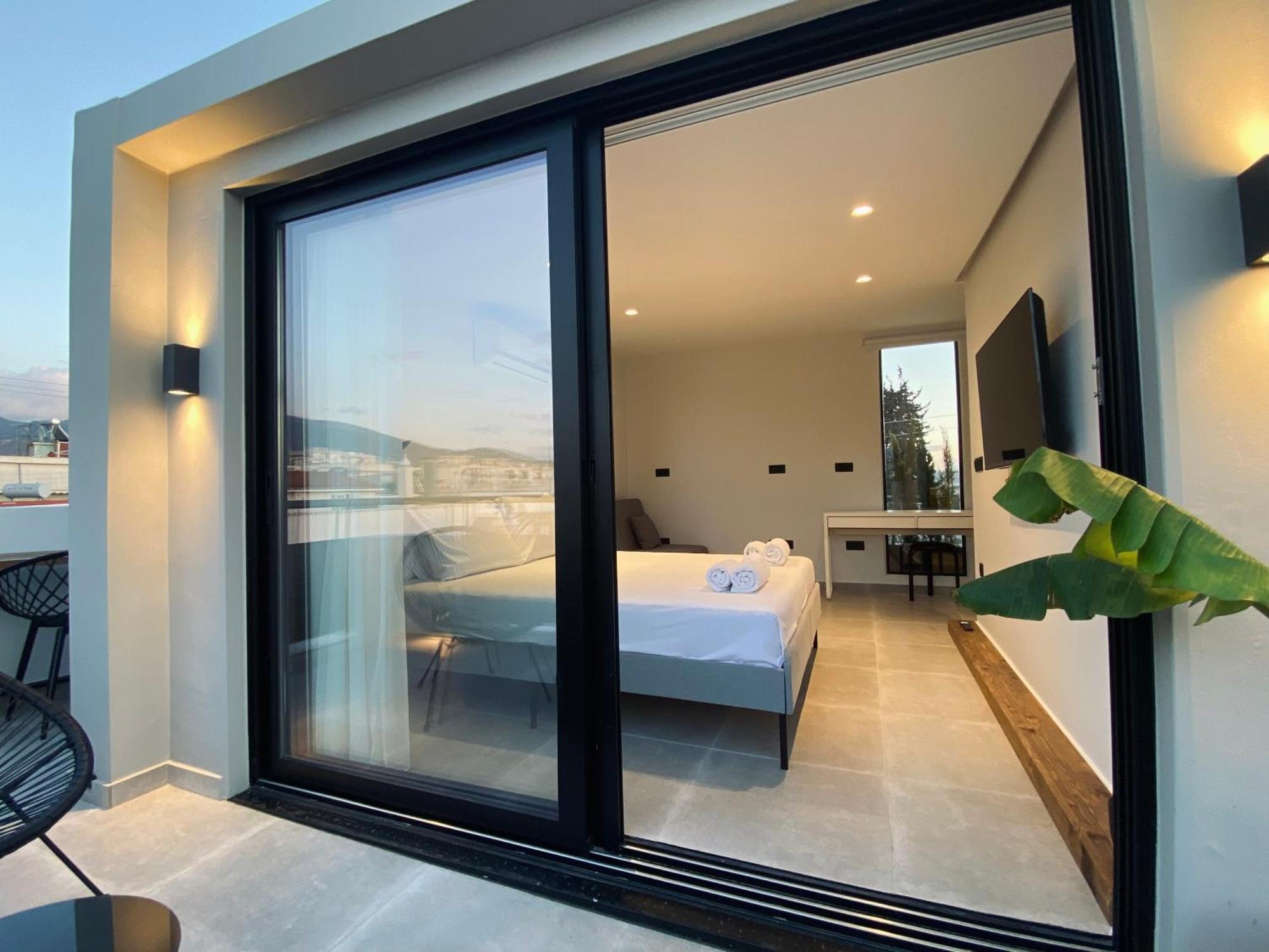 شقة Hyperion Penthouse باترا المظهر الخارجي الصورة